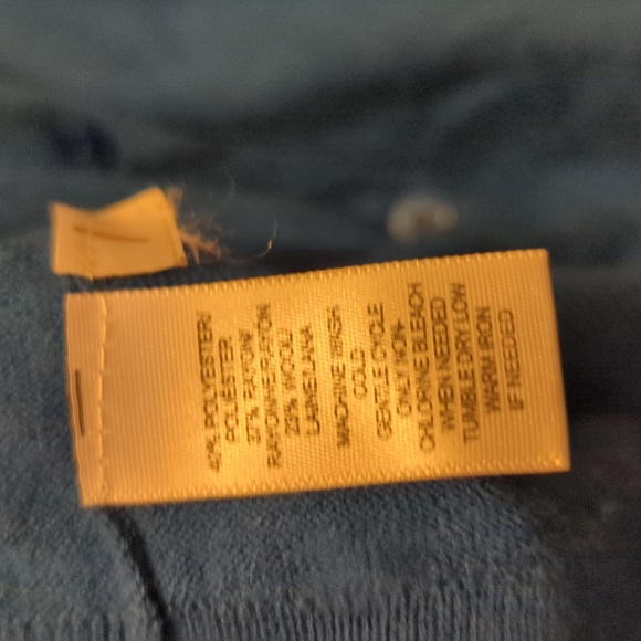 Lot of 2 LOFT sweaters. XL. Identical in black and blue. - Picture 3 of 5